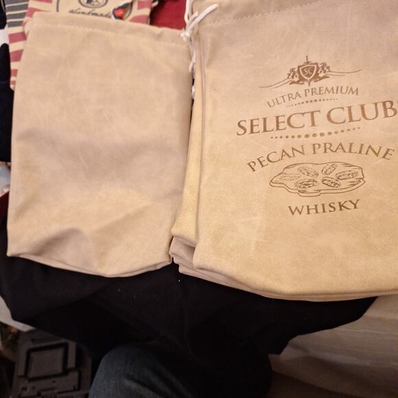 Lot of 13 Drawstring Faux Leather Gift Bag SELECT CLUB Pecan Praline Whisky - Picture 2 of 3